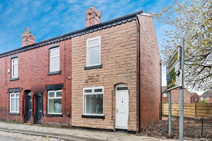 2 Bedroom End Of Terrace House To Rent In Dane Road, Sale, Greater Manchester, M33