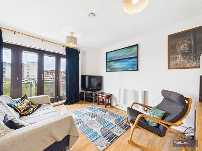 2 Bedroom Flat For Sale In Nash Way, Kenton, Harrow, HA3