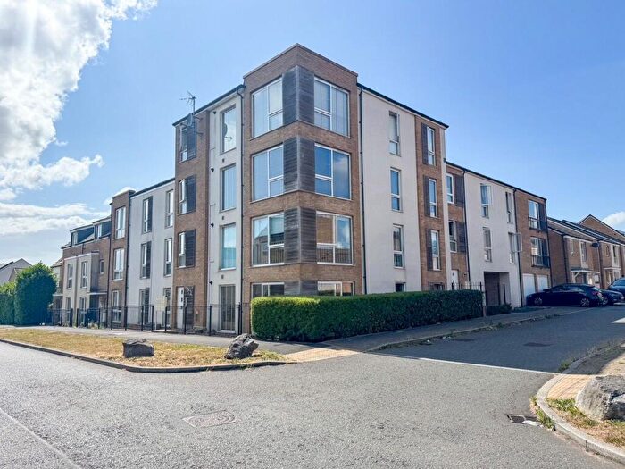 2 Bedroom Apartment For Sale In Hempton Field Drive, Patchway, Bristol, Gloucestershire, BS34
