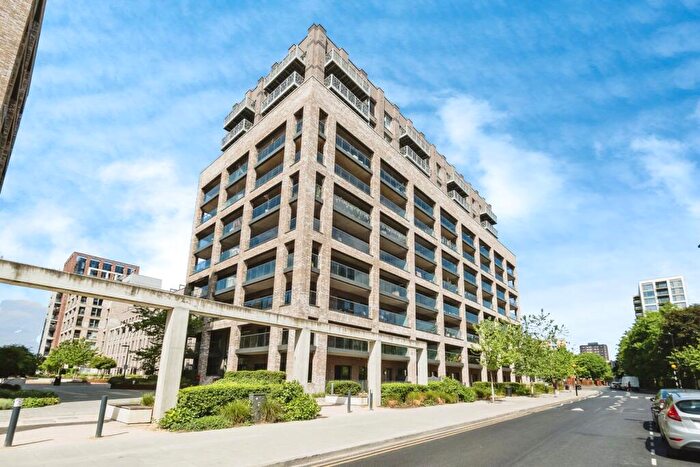 2 Bedroom Flat For Sale In Shipbuilding Way, Upton Park, London, E13