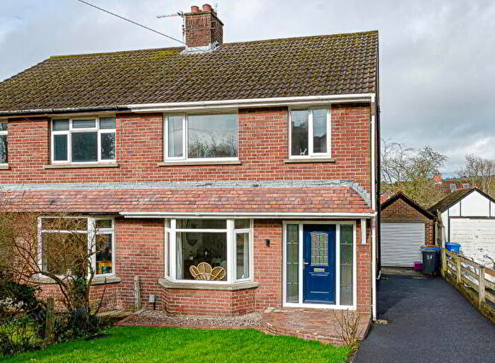 3 Bedroom Semi-Detached House For Sale In Gortin Park, Belfast, BT5