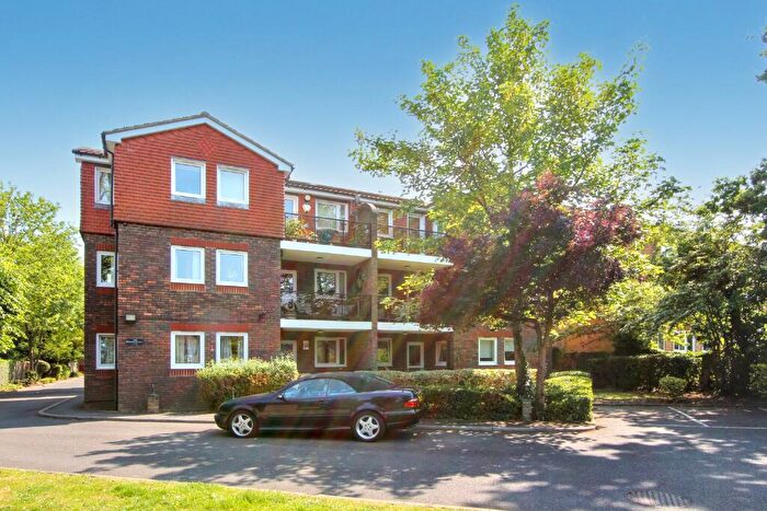 1 Bedroom Flat To Rent In Mayberry Court (Ref : ), Beckenham., BR3