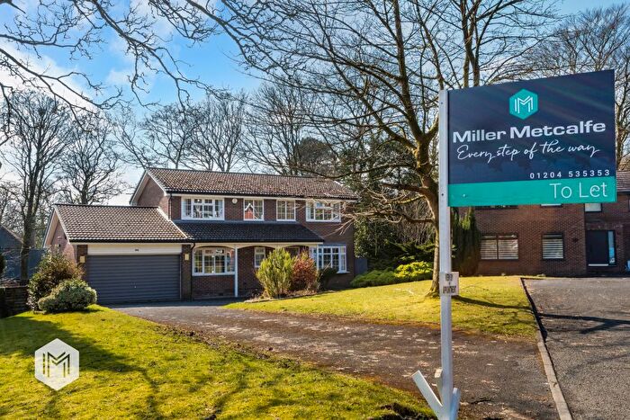 4 Bedroom Detached House To Rent In The Glen, Bolton, Greater Manchest T, BL1