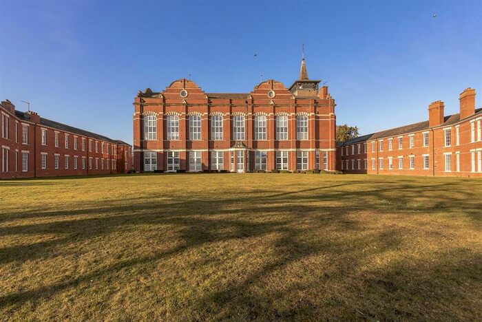 2 Bedroom Apartment To Rent In Beningfield Drive, London Colney, St. Albans, AL2