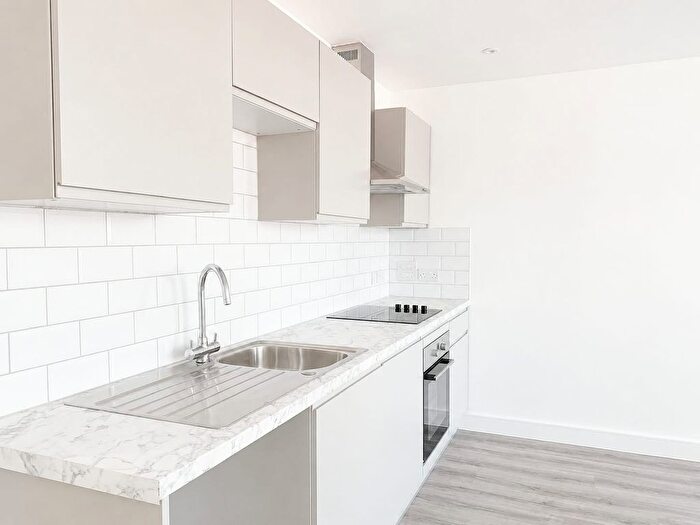 1 Bedroom Flat To Rent In College Place, Southampton, SO15