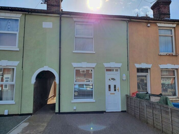 2 Bedroom Terraced House To Rent In Bramford Road, Ipswich IP1