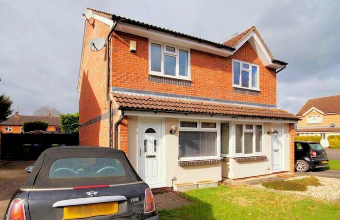 2 Bedroom House To Rent In Bishops Cleeve, GL52
