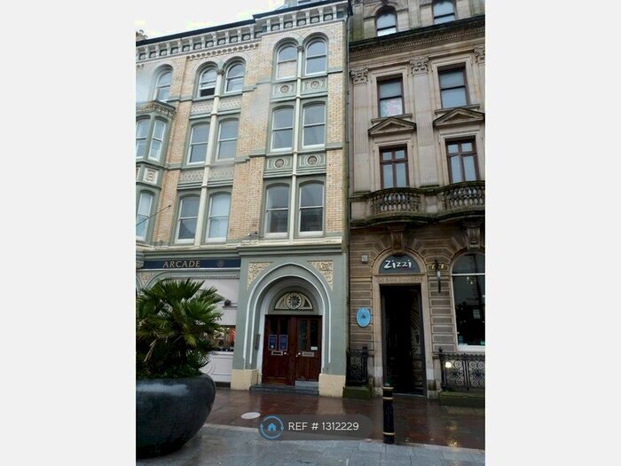 1 Bedroom Flat To Rent In High Street, Cardiff CF10