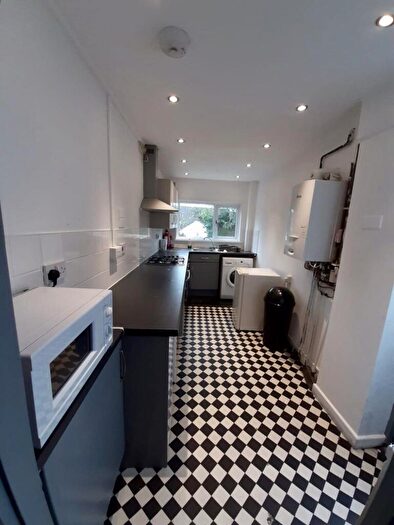 5 Bedroom House To Rent In Norfolk Street, Mount Pleasant, Swansea, SA1