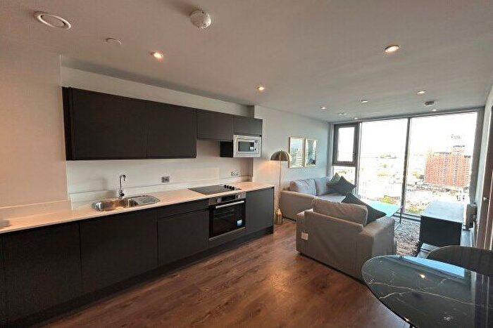 1 Bedroom Flat To Rent In Greengate, Manchester, M3