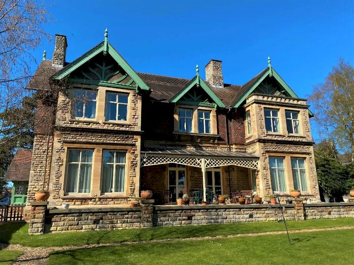 2 Bedroom Flat To Rent In Norman Leys, Beacon Lane, Grantham, NG31