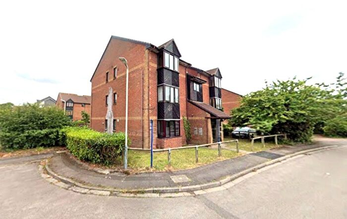 Studio For Sale In Boxwood Close, West Drayton, UB7