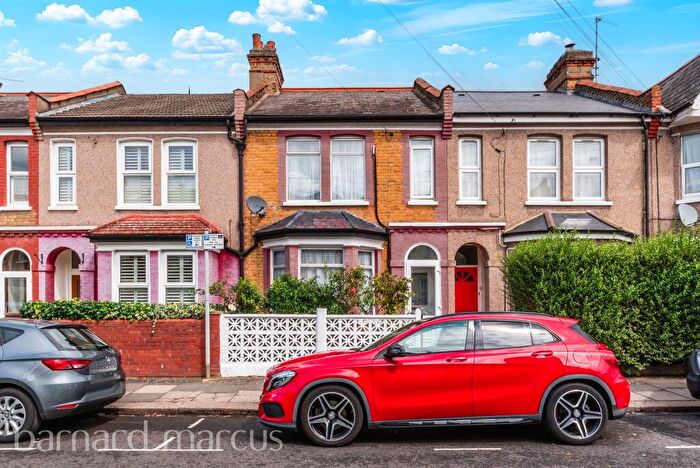 3 Bedroom Terraced House For Sale In Crusoe Road, Mitcham, CR4