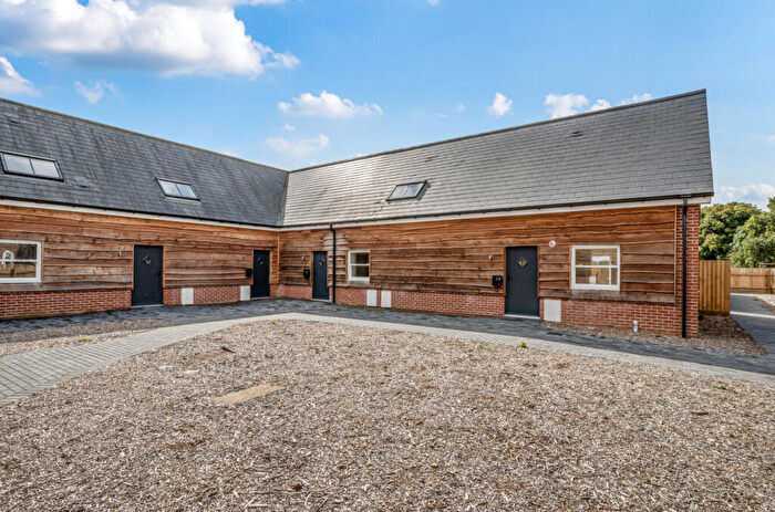 3 Bedroom Terraced House For Sale In Stuckton, Fordingbridge, SP6
