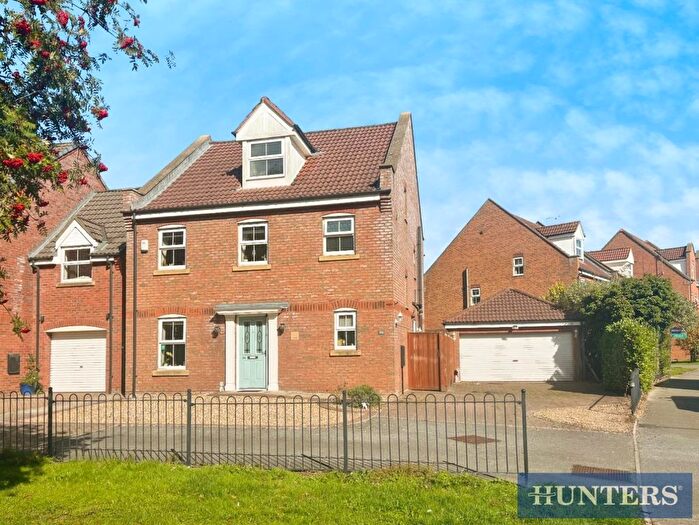 5 Bedroom Detached House For Sale In The Crayke, Bridlington, YO16