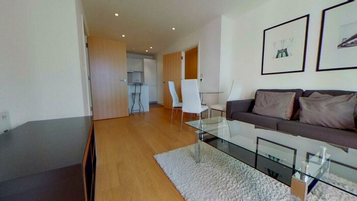 2 Bedroom Apartment To Rent In Waterhouse Apartments, Saffron Central Square, Croydon, CR0
