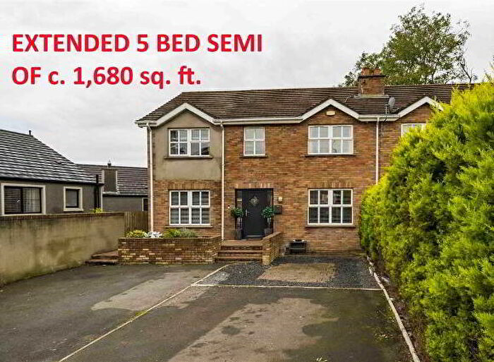 5 Bedroom Semi-Detached House For Sale In Kinallen Court, Kinallen, BT25