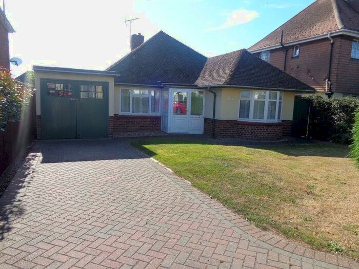 3 Bedroom Detached Bungalow To Rent In Walton Road, Frinton On Sea, Essex, CO13