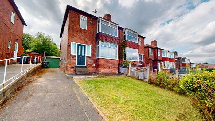 3 Bedroom Semi-Detached House To Rent In Richard Road, Wellgate, Rotherham, S60