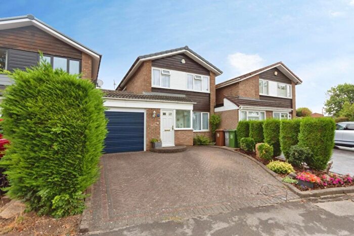 3 Bedroom Link Detached House For Sale In Rowood Drive, Solihull, B92