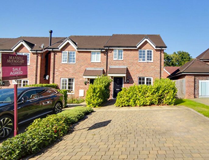 3 Bedroom Semi-Detached House For Sale In The Nightingales, Haywards Heath, RH17