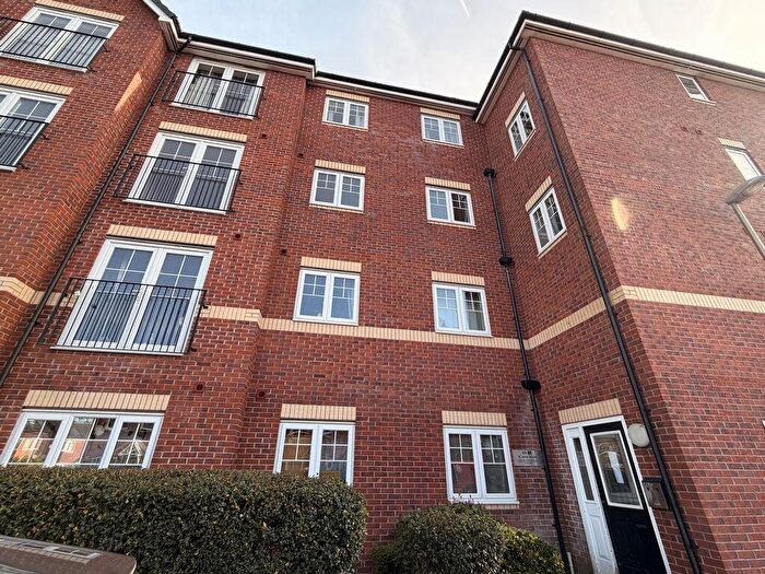 2 Bedroom Flat To Rent In St Johns House, Ellesmere Port, CH65