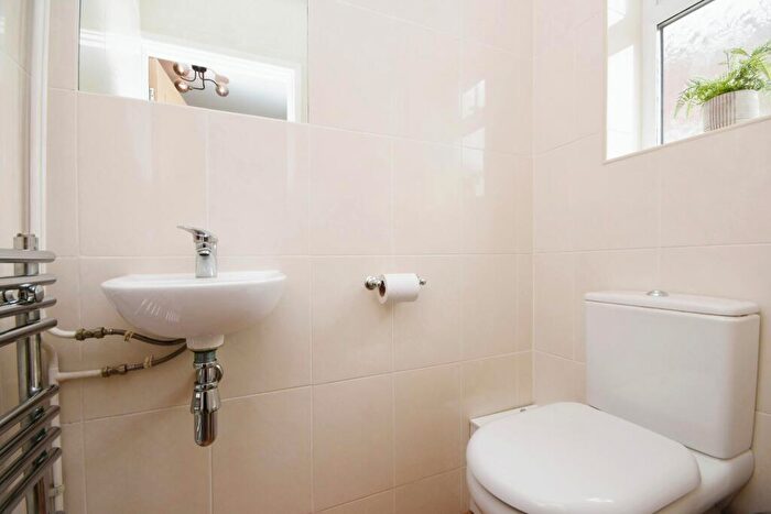4 Bedroom Detached House For Sale In Bailey Dale, Colchester, CO3