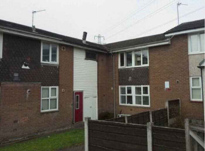 2 Bedroom Flat To Rent In Cumberland Road, M31