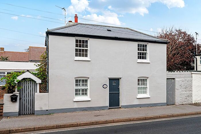 3 Bedroom Cottage For Sale In Aldwick Road, Aldwick, Bognor Regis, PO21
