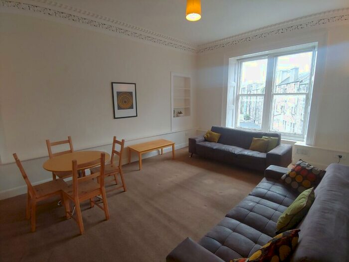 4 Bedroom Flat To Rent In Grindlay Street, Tollcross, Edinburgh, EH3