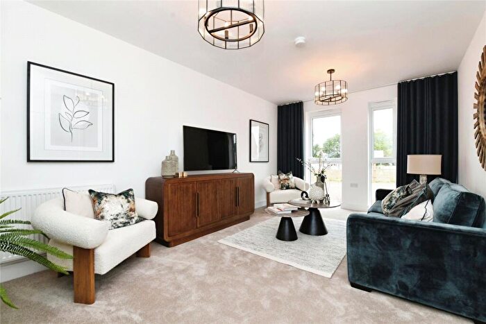 3 Bedroom Semi Detached House For Sale In Southfields, Conrad Road, Witham, CM8