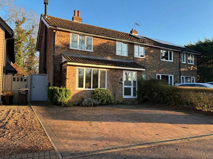3 Bedroom Semi-Detached House For Sale In Brockley Road, Whepstead, Bury St. Edmunds, IP29