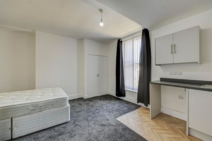 1 Bedroom Property To Rent In Newtown Road, Carlisle, CA2