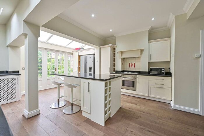 4 Bedroom End Of Terrace House To Rent In Laburnum Road, Wimbledon, London, SW19