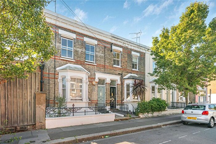 1 Bedroom Flat For Sale In Hugon Road, London, SW6