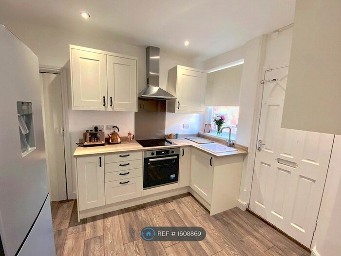 3 Bedroom Terraced House To Rent In Birrell Road, Forest Fields, Nottingham, NG7