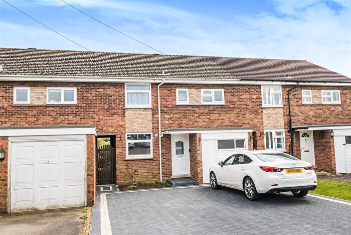 3 Bedroom Terraced House For Sale In Alexandra Road, Sarratt, WD3