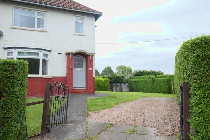 3 Bedroom Semi-Detached House To Rent In Tofts Road, Barton-upon-Humber, DN18