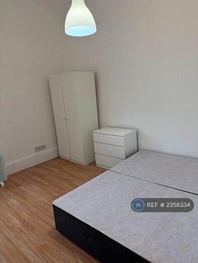 1 Bedroom Flat To Rent In Middleton Street, Glasgow, G51
