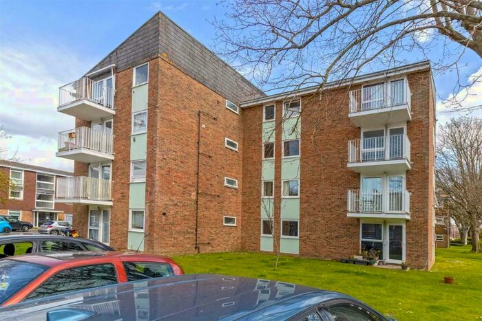 Garage / Parking To Rent In Dorchester Gardens, Worthing, BN11