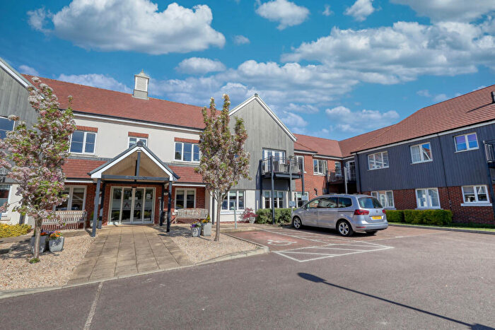 1 Bedroom Apartment For Sale In The Retreat, Princes Risborough, Buckinghamshire, HP27