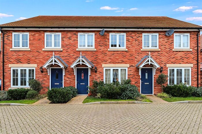 3 Bedroom Terraced House For Sale In Challis Close, Sawston, Cambridge, CB22