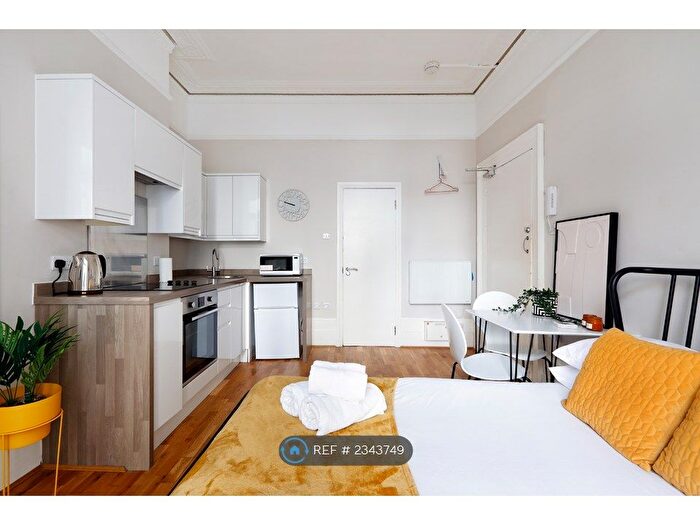 1 Bedroom Flat To Rent In Hove, Hove, BN3