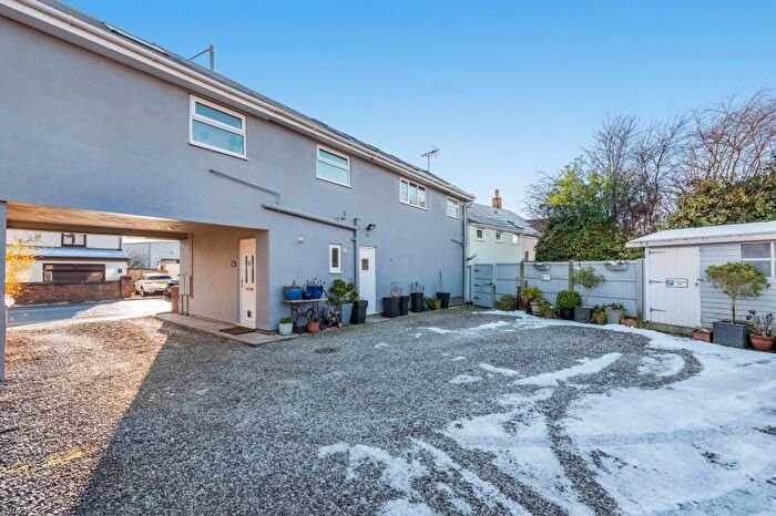 1 Bedroom Apartment For Sale In B Chester Road, Penyffordd, CH4