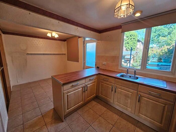 3 Bedroom Terraced House For Sale In Snowshill Close, Warndon, Worcester, WR4
