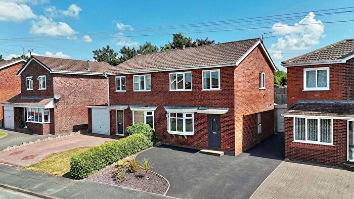 3 Bedroom Semi-Detached House For Sale In Paragon Close, Cheadle, ST10