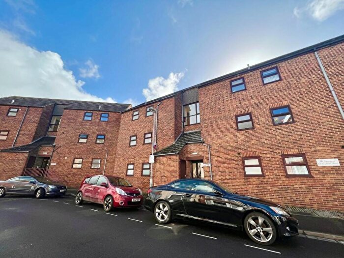 1 Bedroom Flat For Sale In Chelmsford Street, Weymouth, DT4
