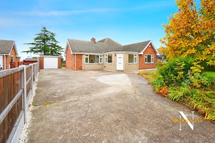 5 Bedroom Detached Bungalow For Sale In Extended Dorma Bungalow - Sutton Lane, Retford, DN22