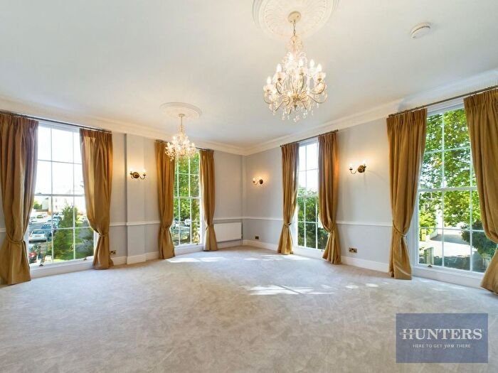 2 Bedroom Flat To Rent In London Road, Charlton Kings, Cheltenham, GL52