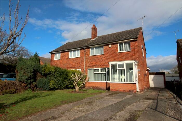 3 Bedroom Semi-Detached House To Rent In Peterbrook Road, Shirley, Solihull, B90